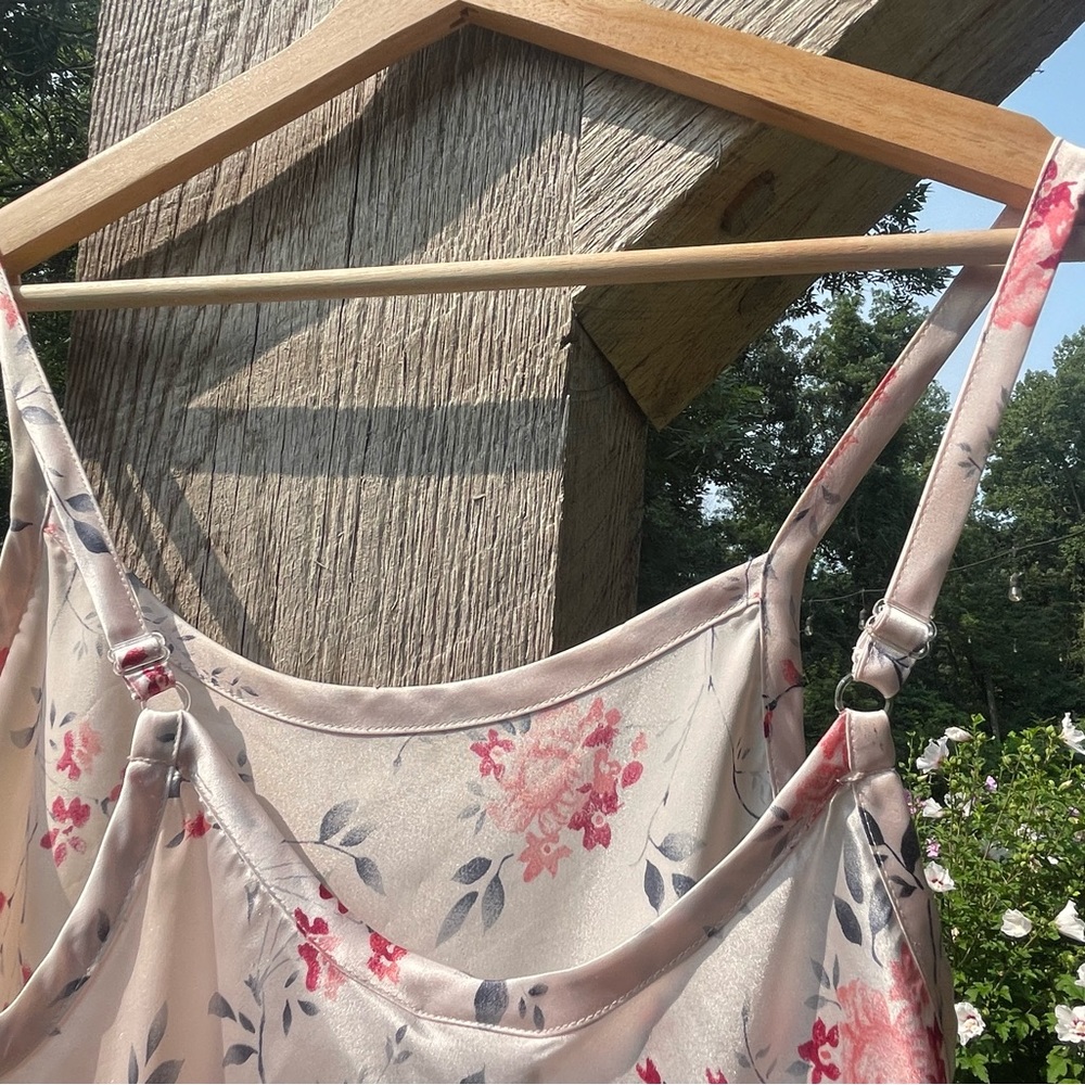 Satin Floral Nightgown - Picture 4 of 5